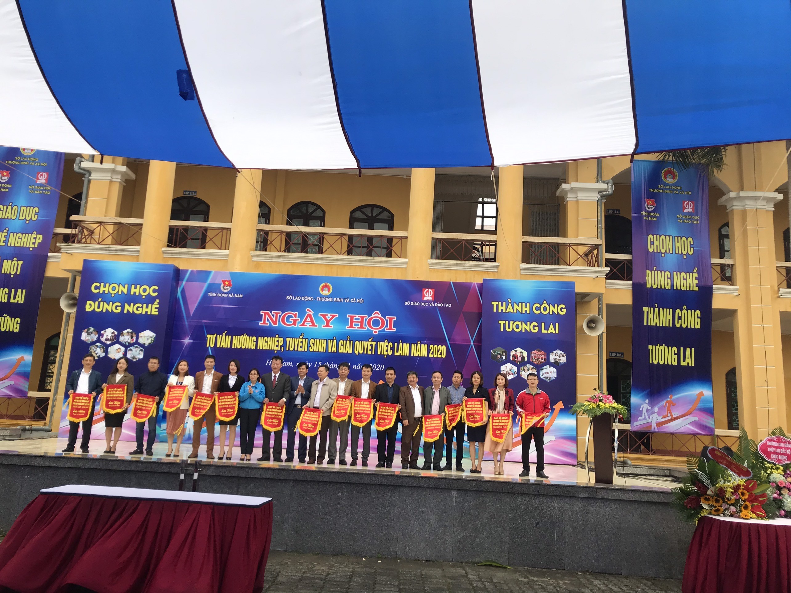 TVNAS tham dự Ngày hội Tư vấn, hướng nghiệp - Tuyển sinh và giải quyết việc làm năm 2020 tại tỉnh Hà Nam