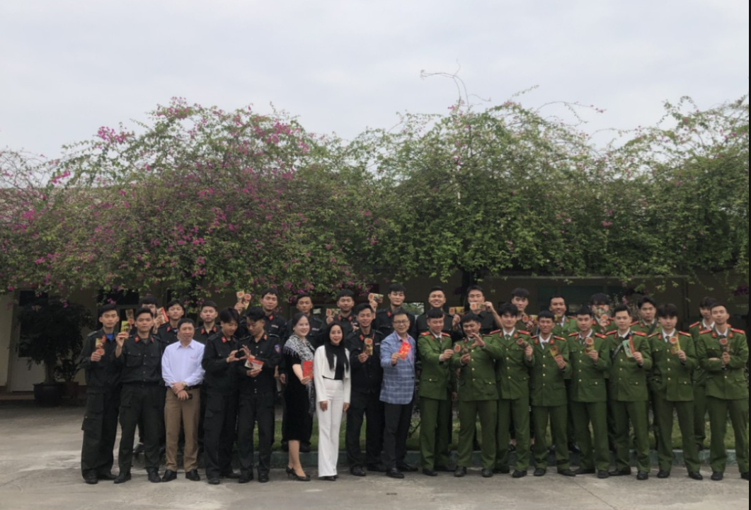 TTTCUNL-Gặp mặt, tư vấn nghề cho chiến sỹ Cảnh sát cơ động Công an tỉnh Quảng Ninh